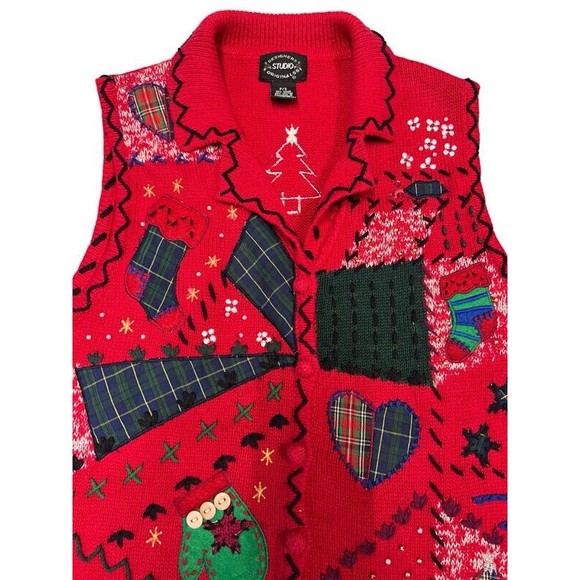 Designer Originals Studio Red Embroidered Christmas Button Up Sweater Vest PS - Picture 4 of 7